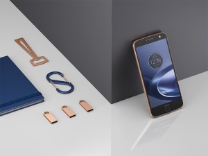 Moto Z Force Droid Edition in situ photography